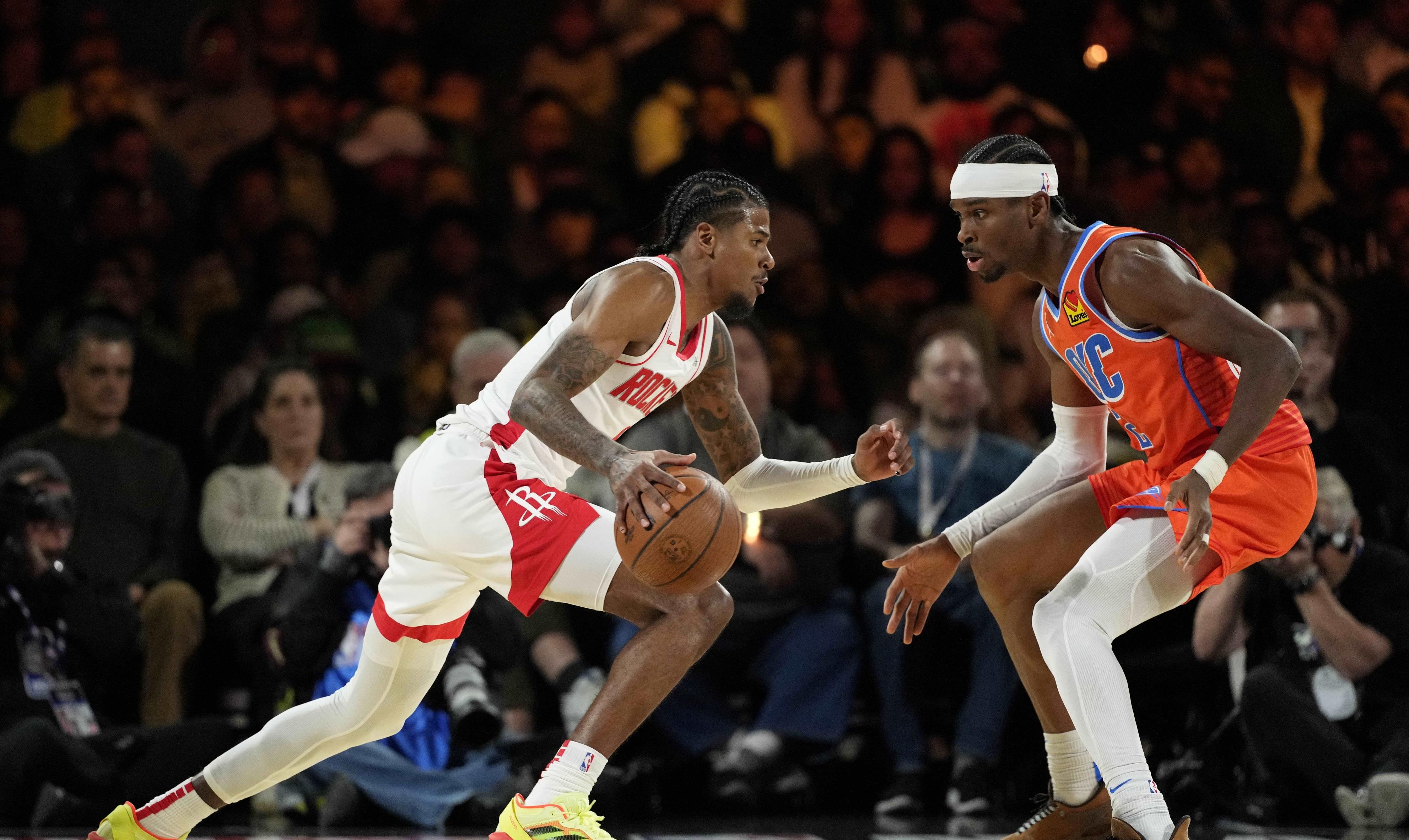 爱游戏中国马赛训练开放日，集结日队长鼓劲引欢呼，NBA常规赛在即，身体对抗强度拉满的简单介绍